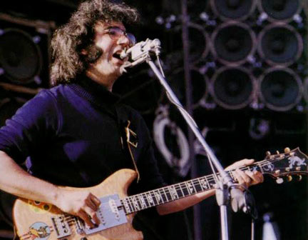 Slash Said Sitars Sounds Cliché Thanks to George Harrison